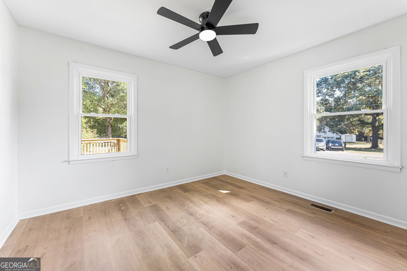 205 Bassett Street Centerville - Photo 13