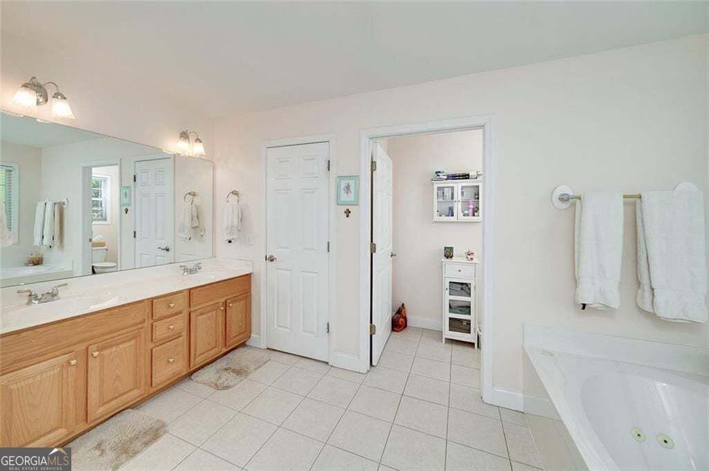 151 Courts of Hampton Hampton - Photo 32