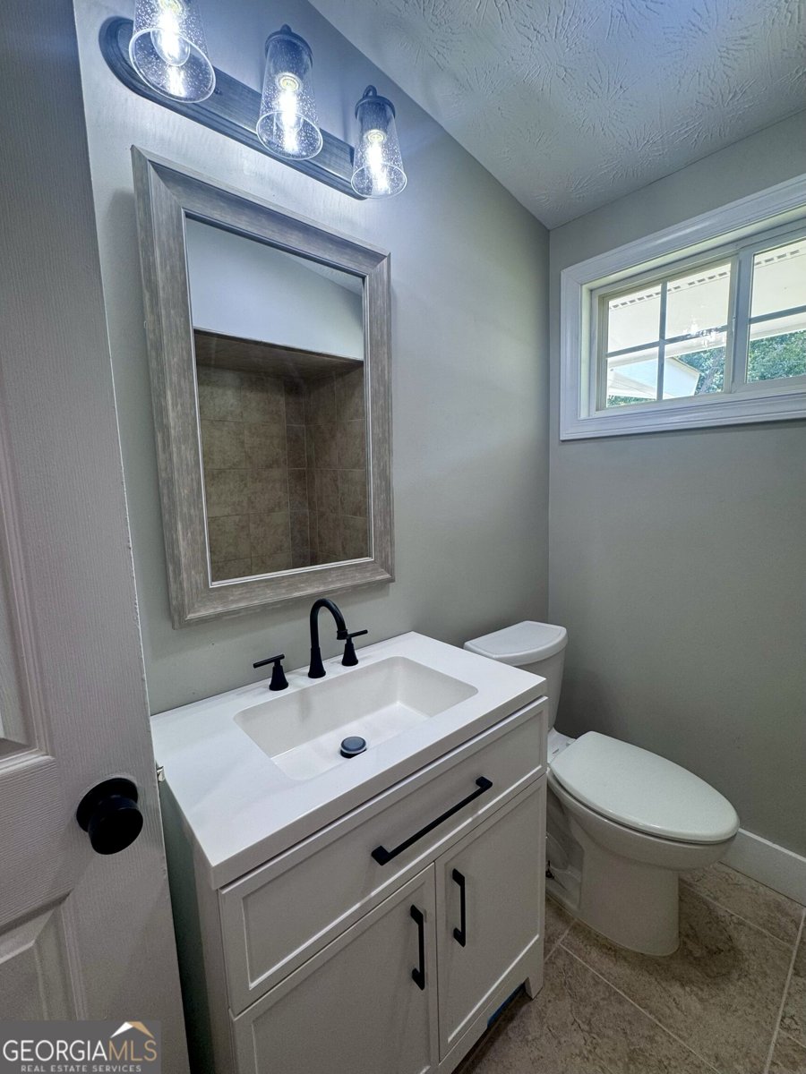 855 Emerald Street Columbus - Photo 10