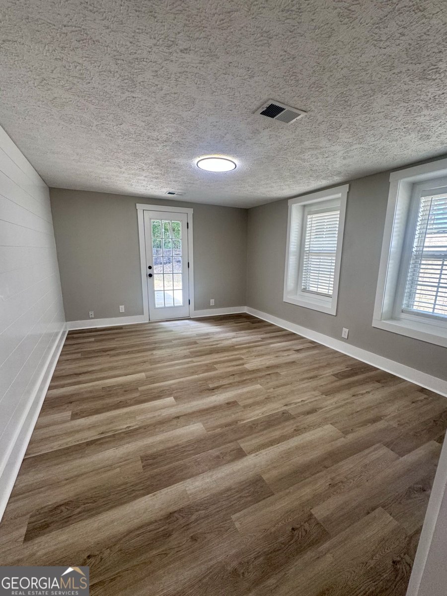 855 Emerald Street Columbus - Photo 22
