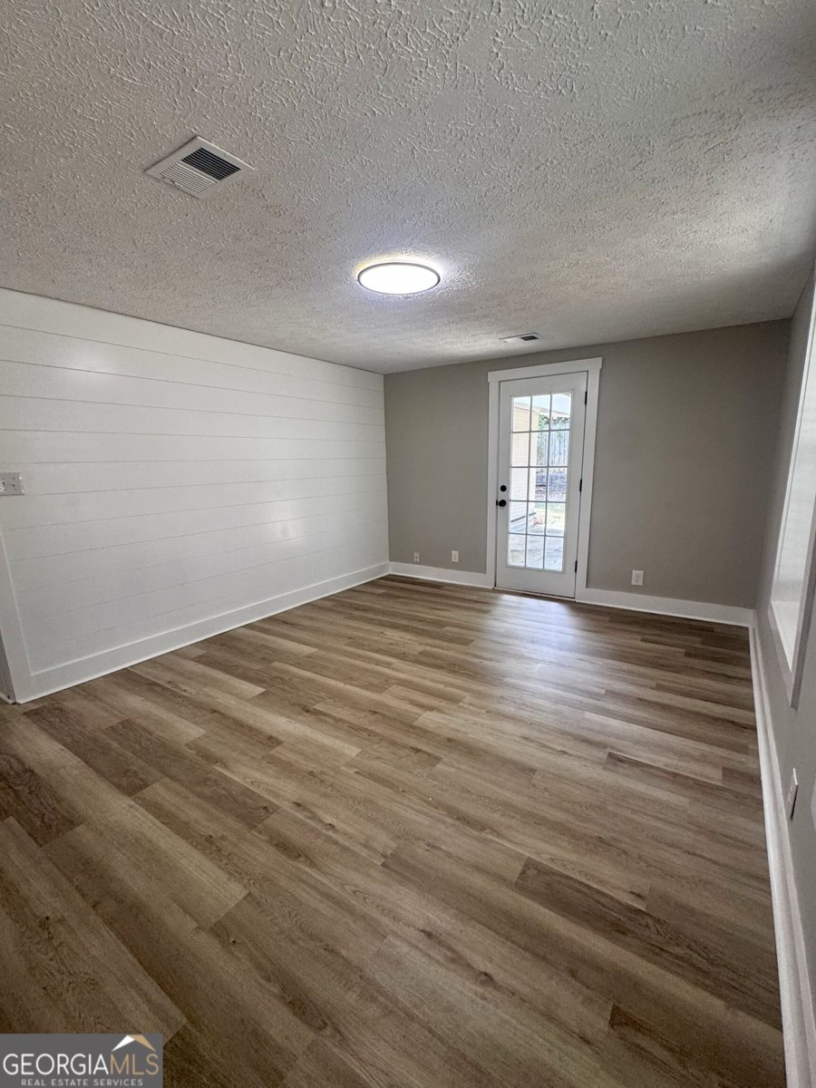 855 Emerald Street Columbus - Photo 24