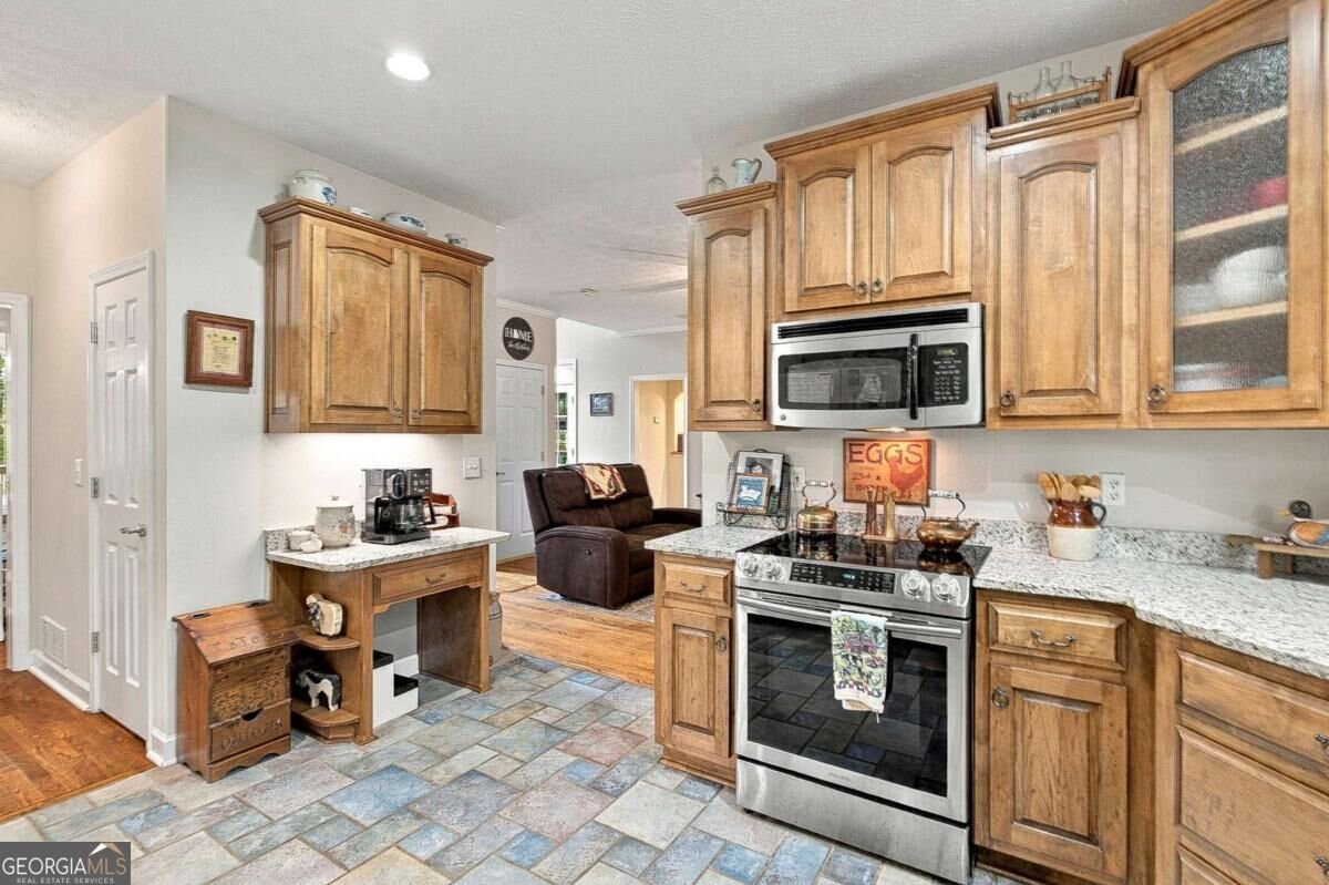 1655 Fate Conn Road Canton - Photo 12