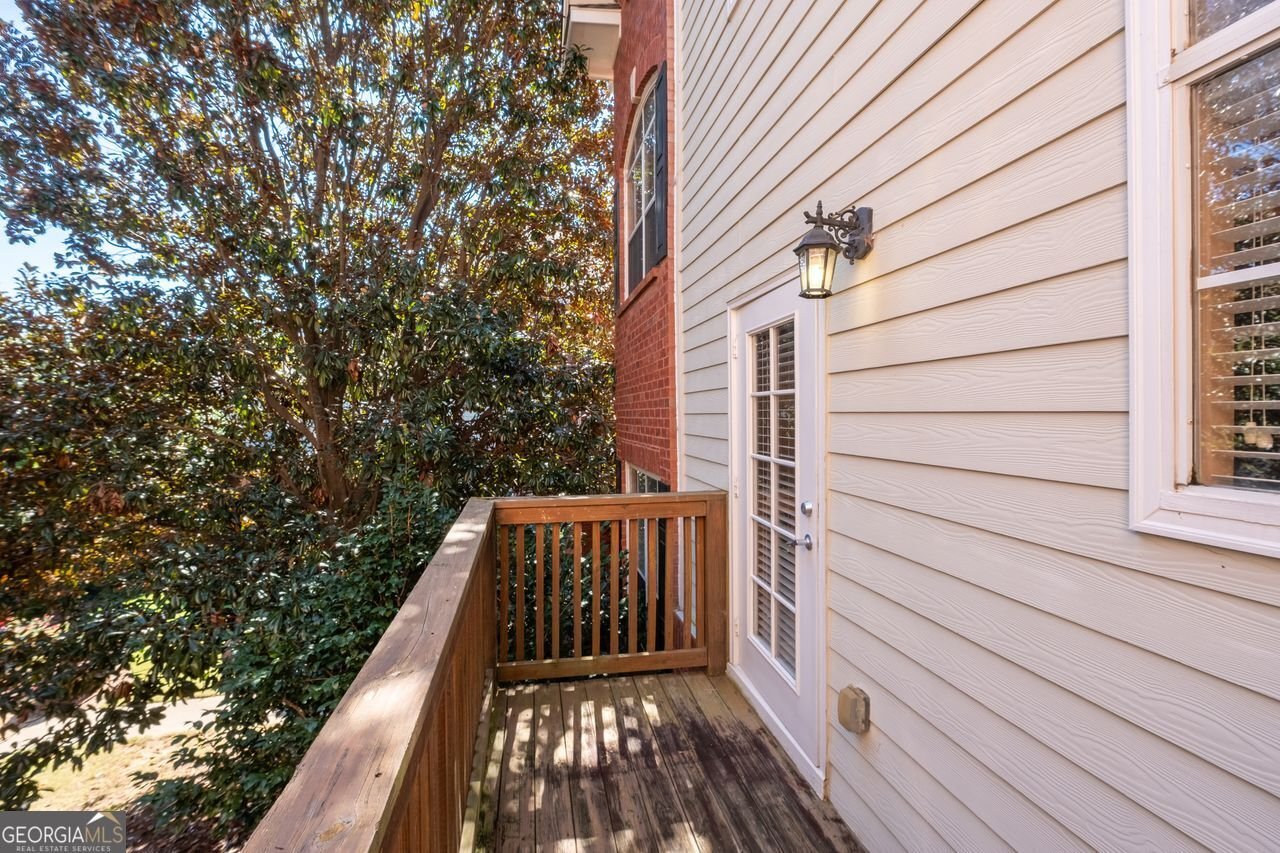 1116 Glenridge Place Sandy Springs - Photo 19