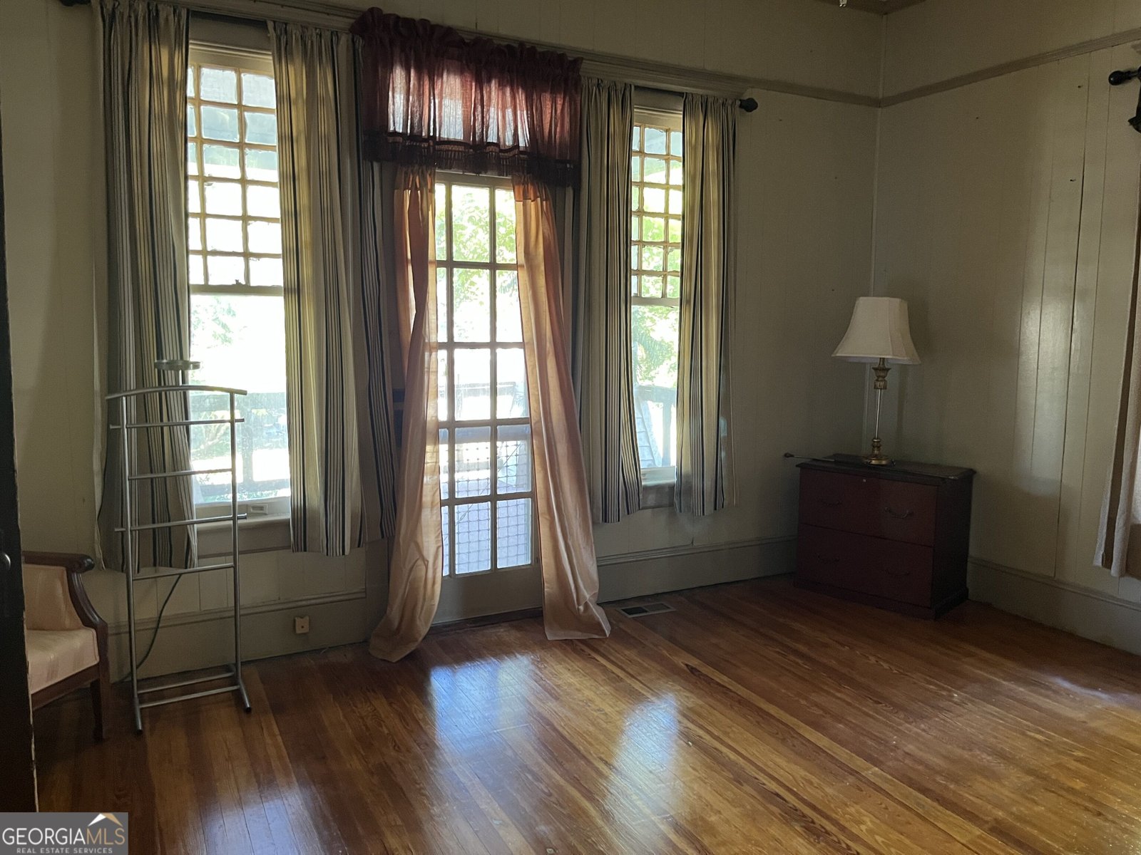 223 5th Street Manchester - Photo 15