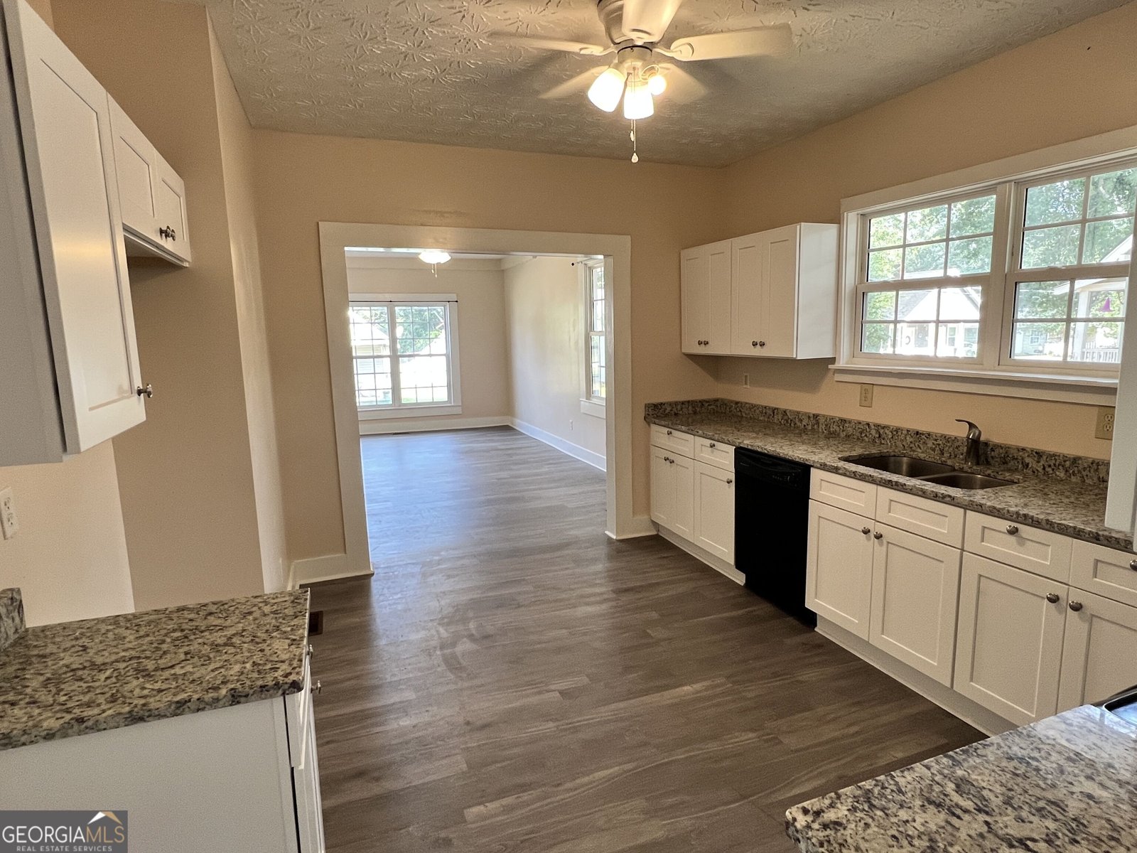 601 Askew Avenue Hogansville - Photo 6