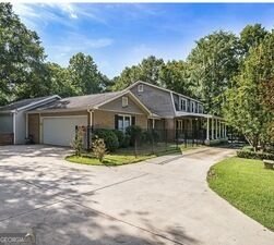 5230 West Shore Drive Conyers - main photo