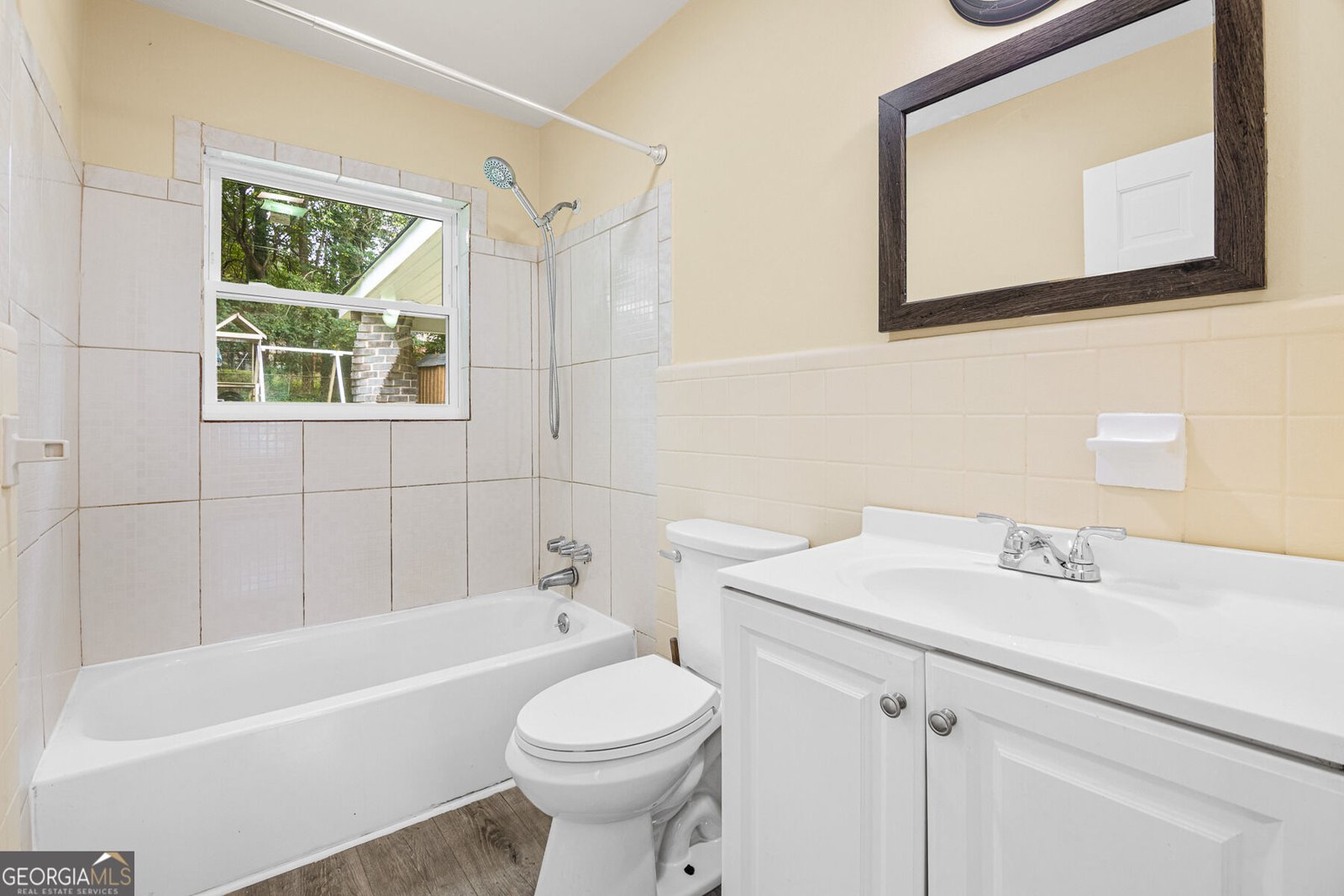 349 Roxbury Drive Riverdale - Photo 11