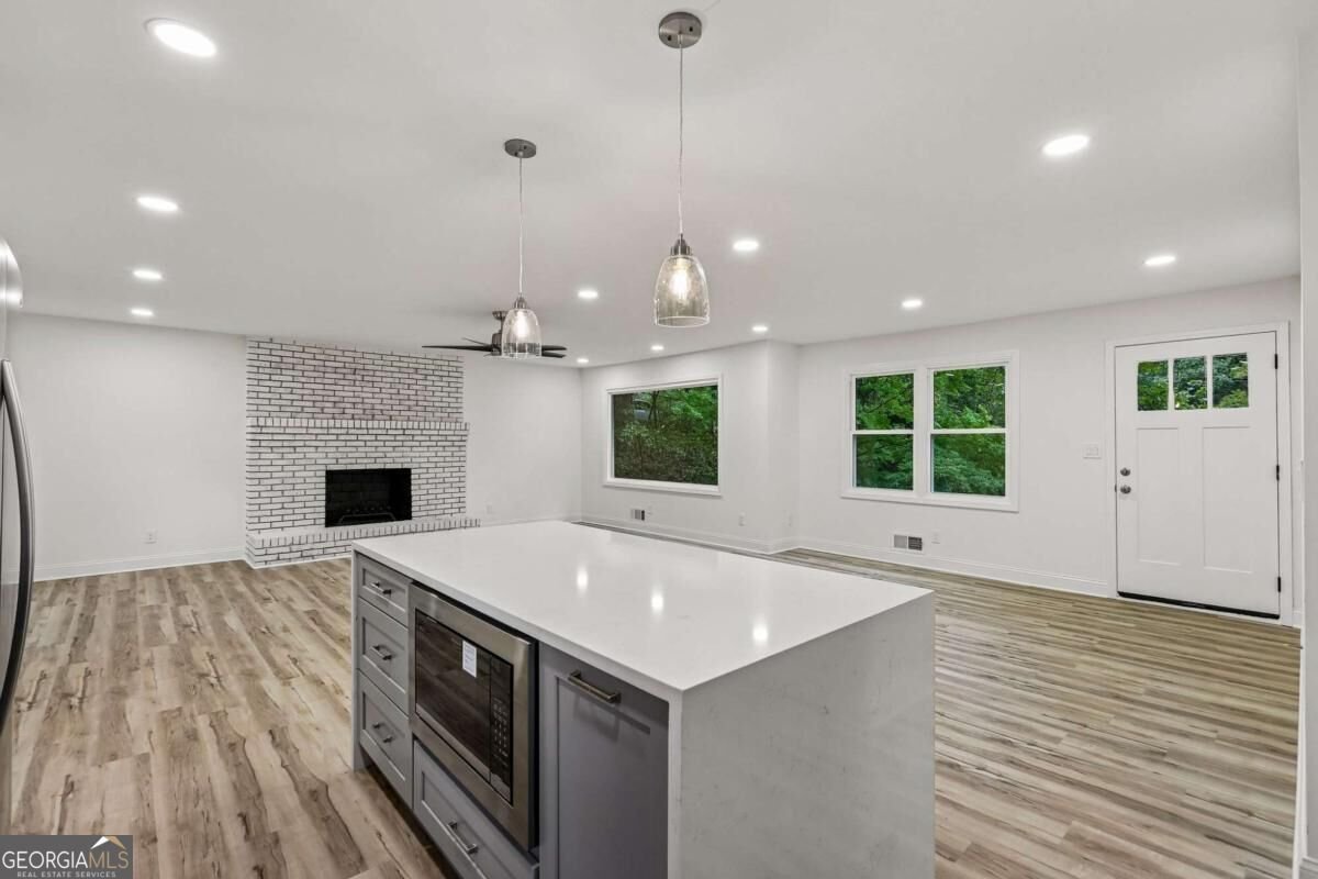 250 King Arthur Drive Woodstock - Photo 10