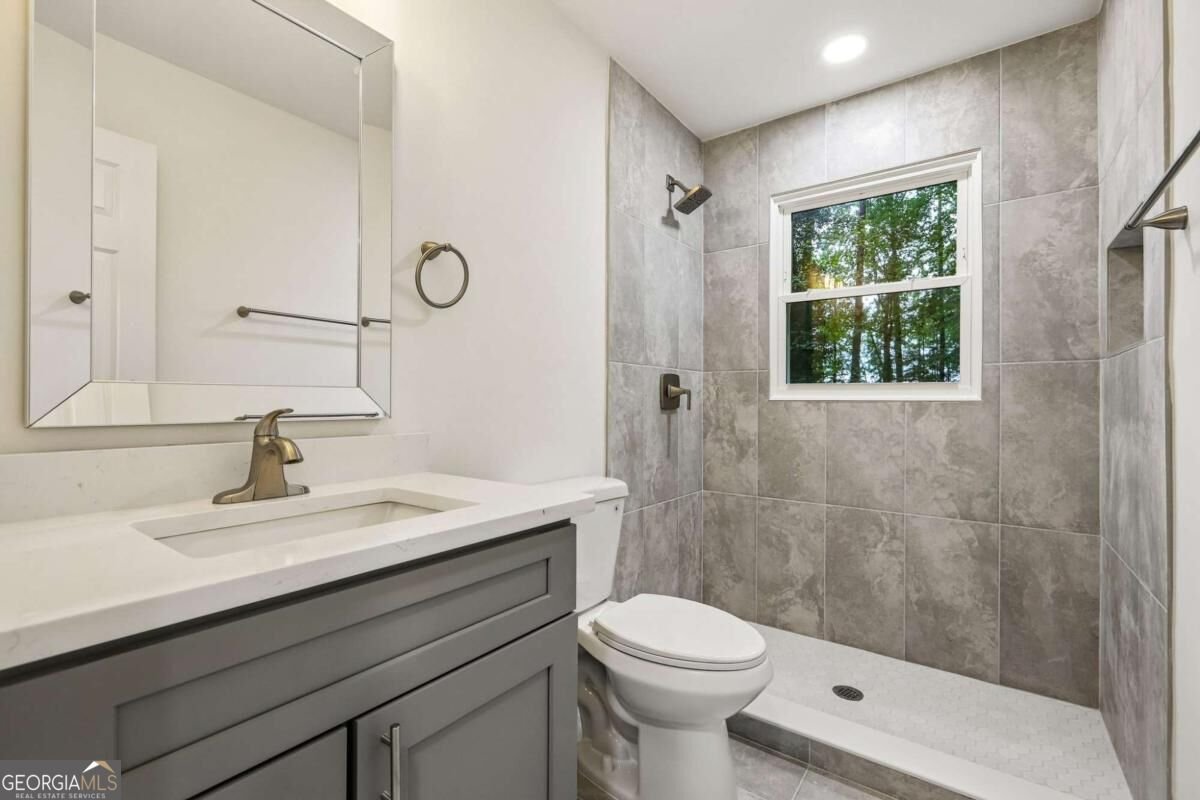 250 King Arthur Drive Woodstock - Photo 19