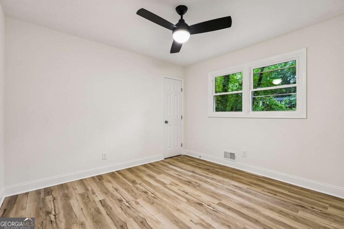 250 King Arthur Drive Woodstock - Photo 20