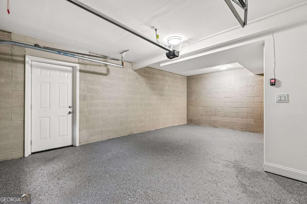 250 King Arthur Drive Woodstock - Photo 25