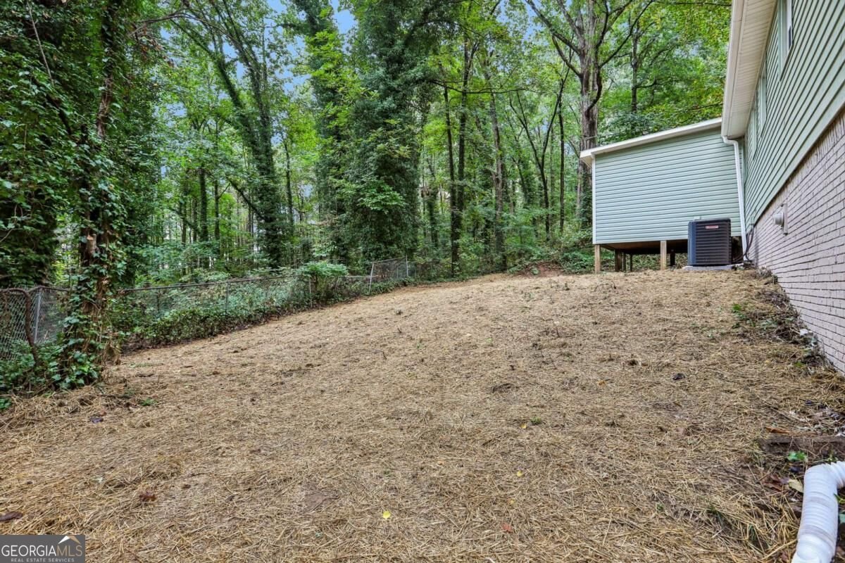 250 King Arthur Drive Woodstock - Photo 31