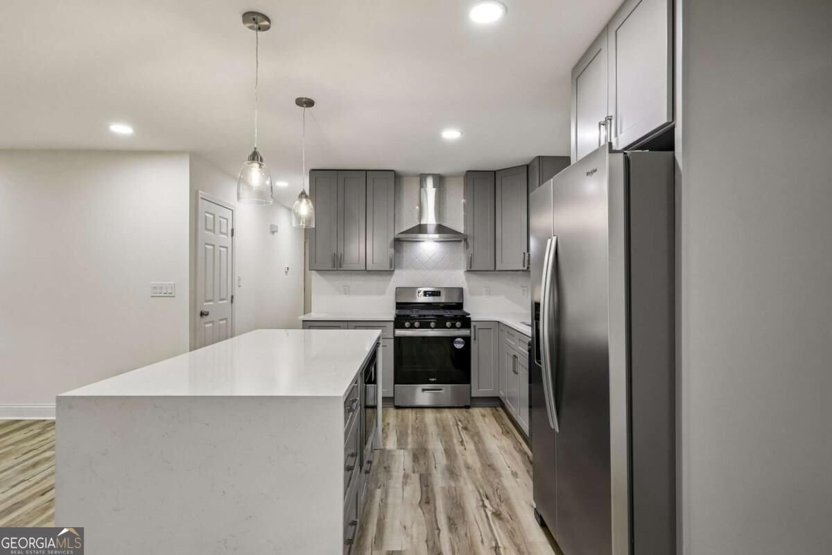 250 King Arthur Drive Woodstock - Photo 8