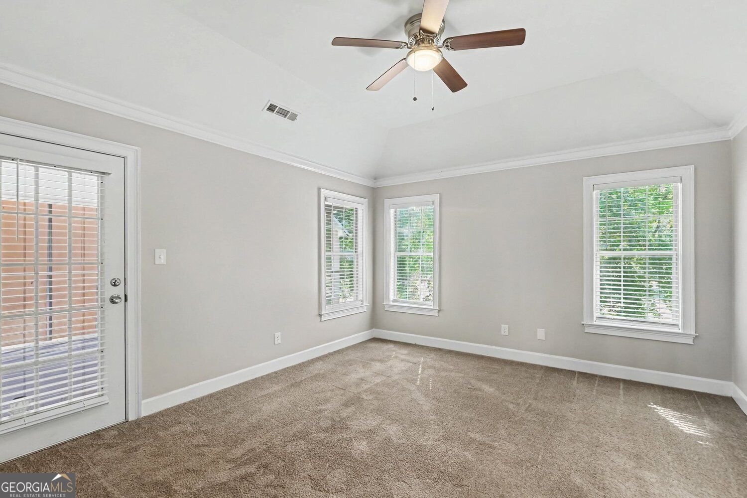 475 Fairway Court Newnan - Photo 8
