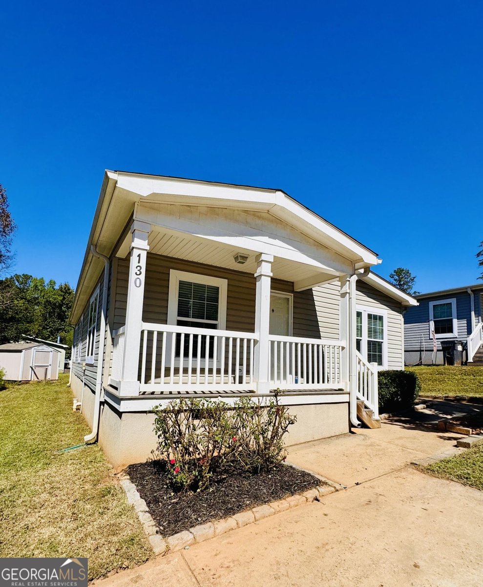 130 Bob White Lane Newnan - main photo