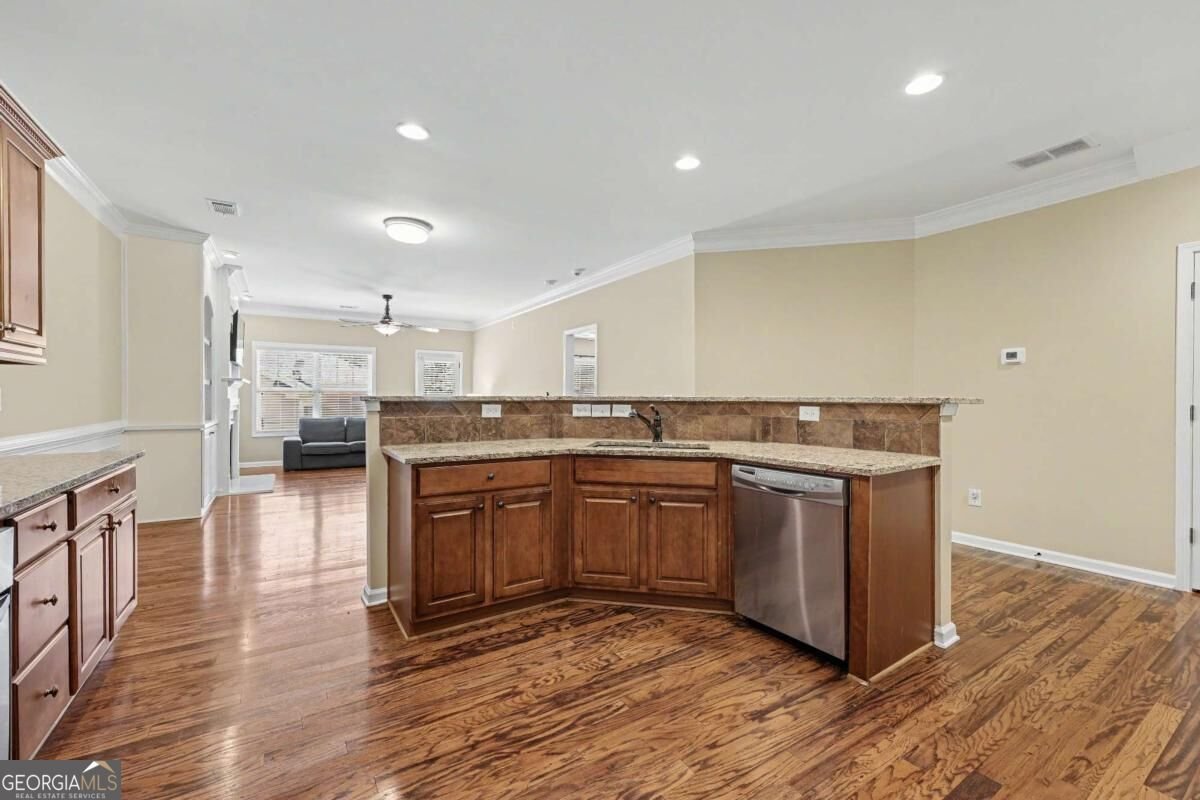 3107 Deercrest Court Cumming - Photo 6
