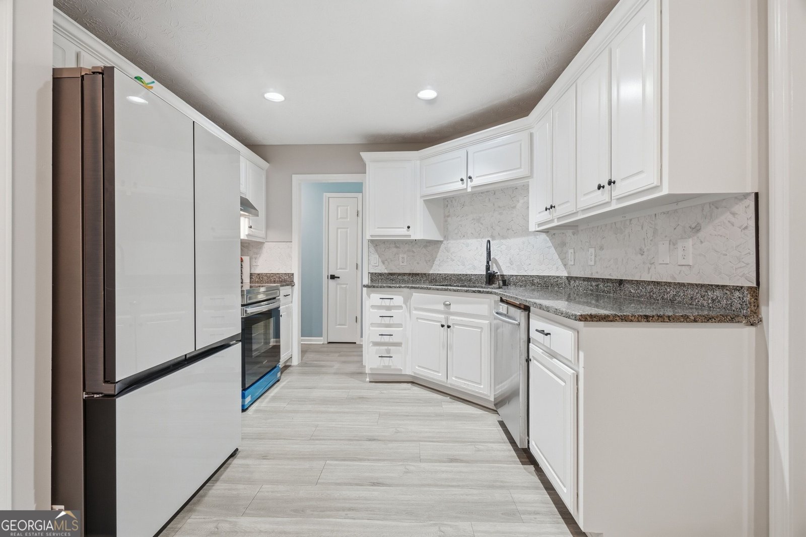 6338 Clearbrook Drive Flowery Branch - Photo 13