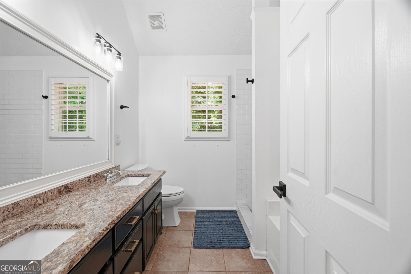 6338 Clearbrook Drive Flowery Branch - Photo 18