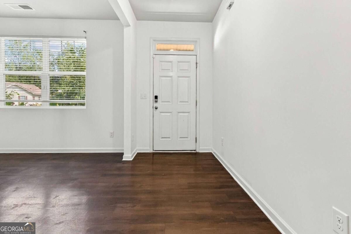 25 Lena Court Covington - Photo 8