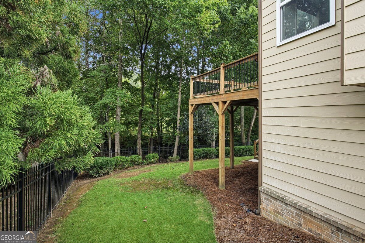 8156 Links Drive Covington - Photo 9