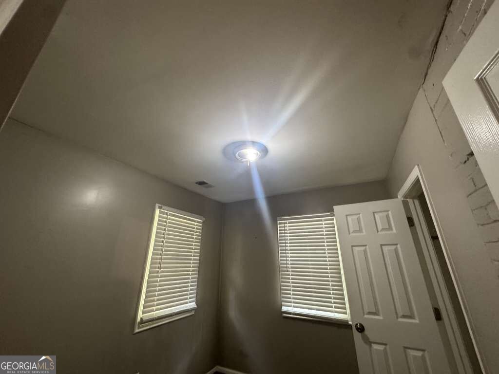 2065 Detroit Avenue Atlanta - Photo 8