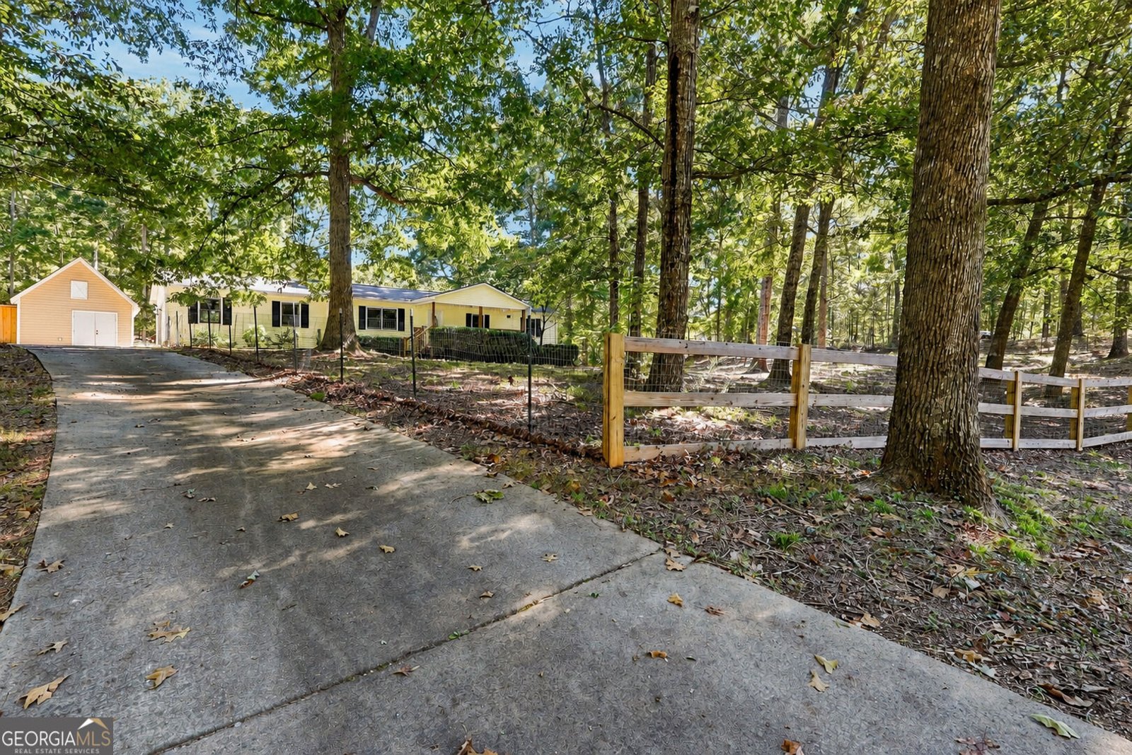660 Sutallee Ridge Trail White - Photo 41