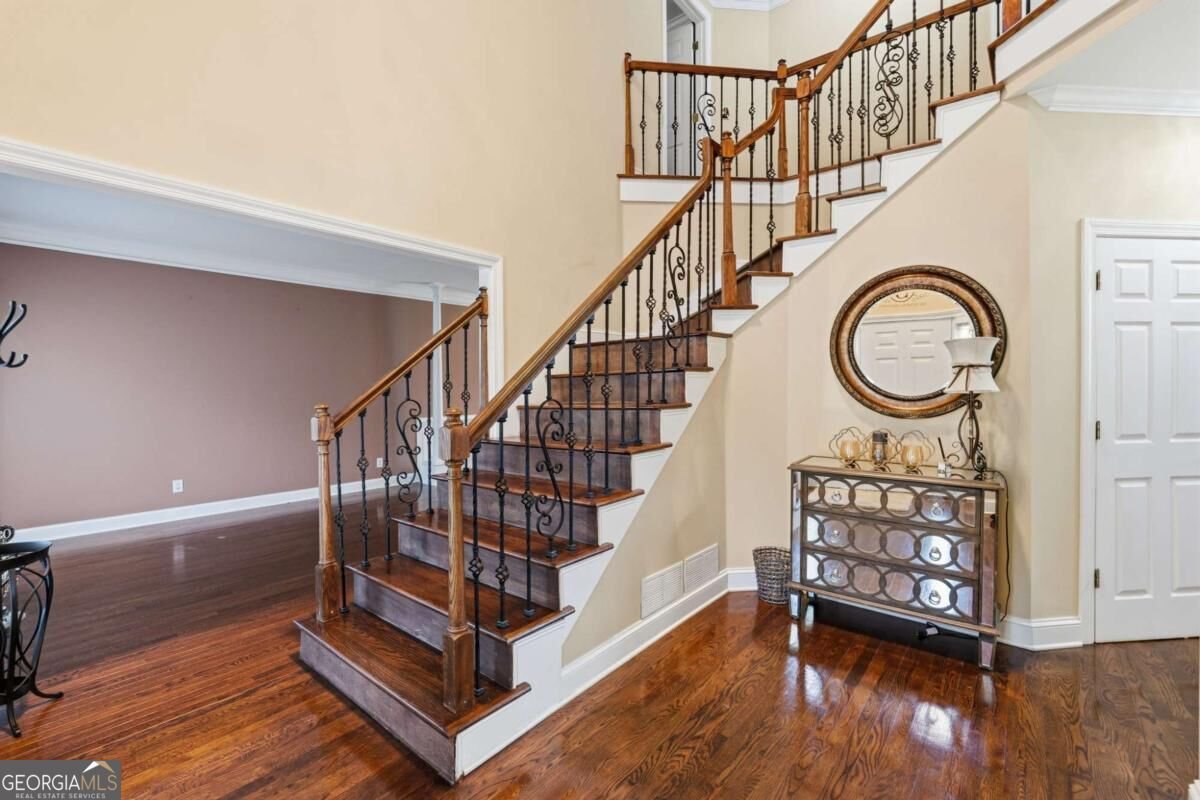 299 Haven Ridge Court Suwanee - Photo 10