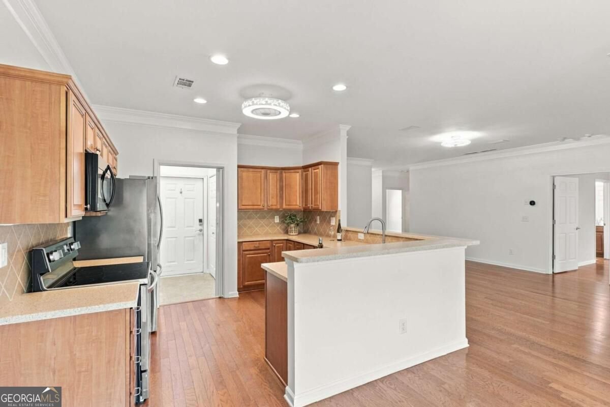 129 Holiday Road Buford - Photo 10