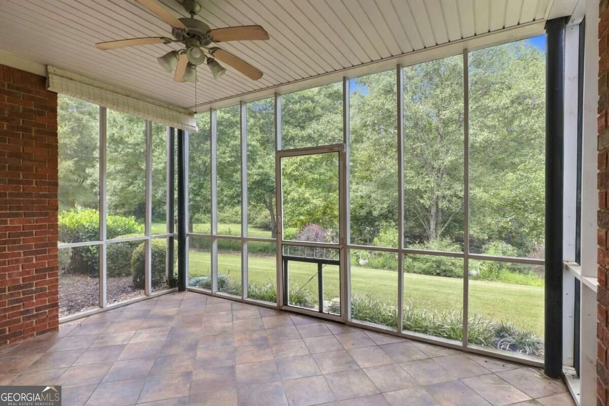 129 Holiday Road Buford - Photo 36