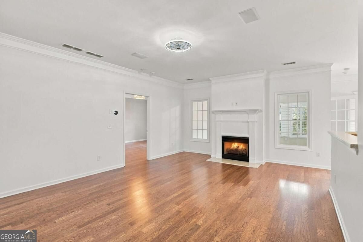 129 Holiday Road Buford - Photo 8