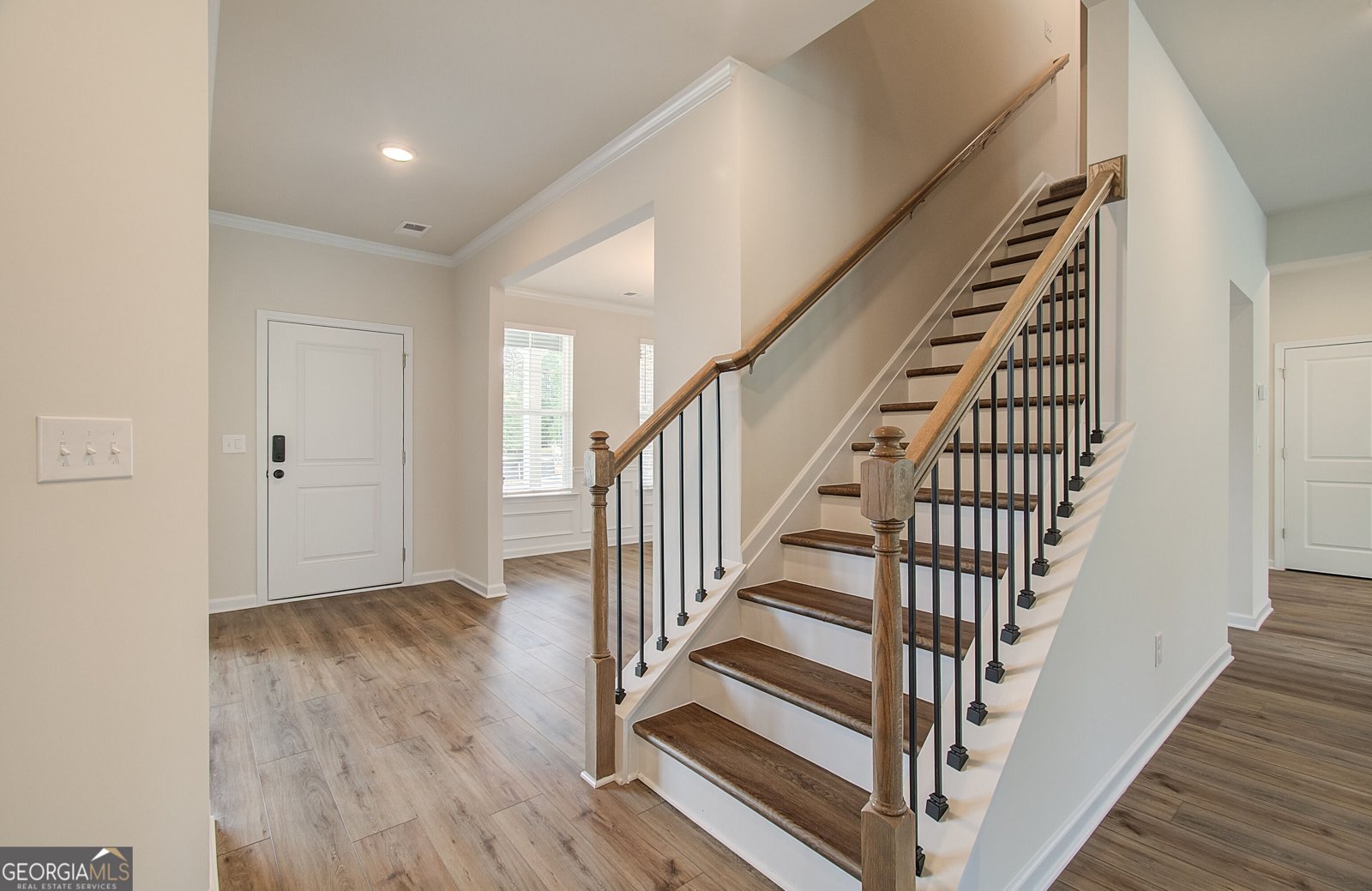 1059 Georgian Point Drive Lawrenceville - Photo 8