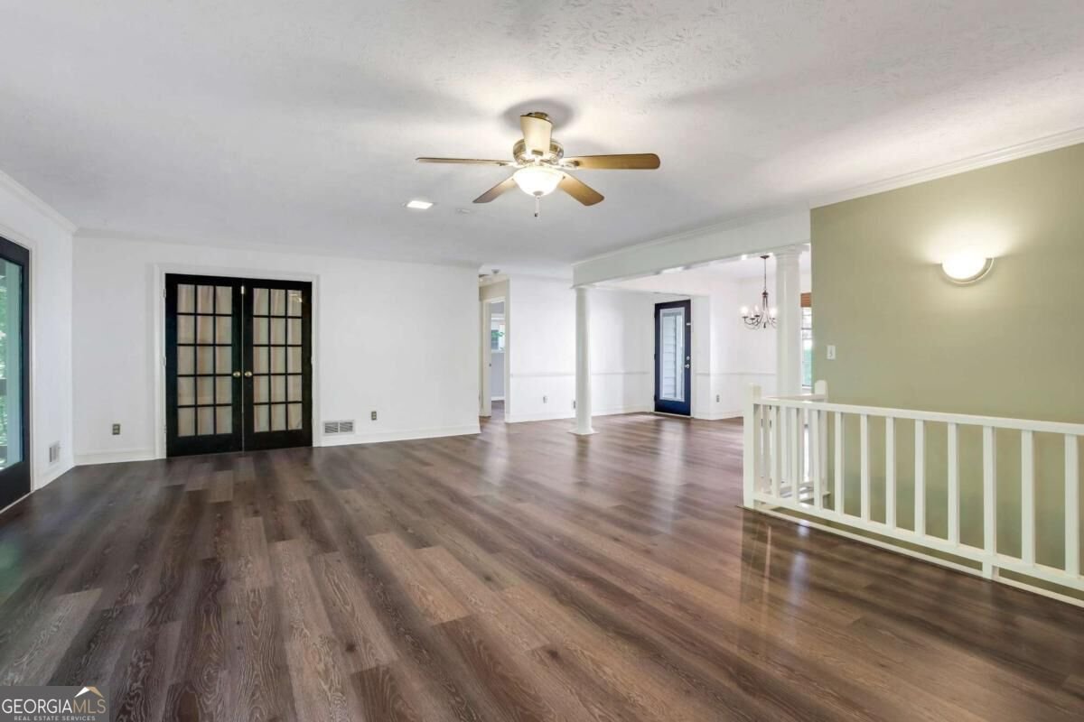 4729 Mockernut Court Lilburn - Photo 10