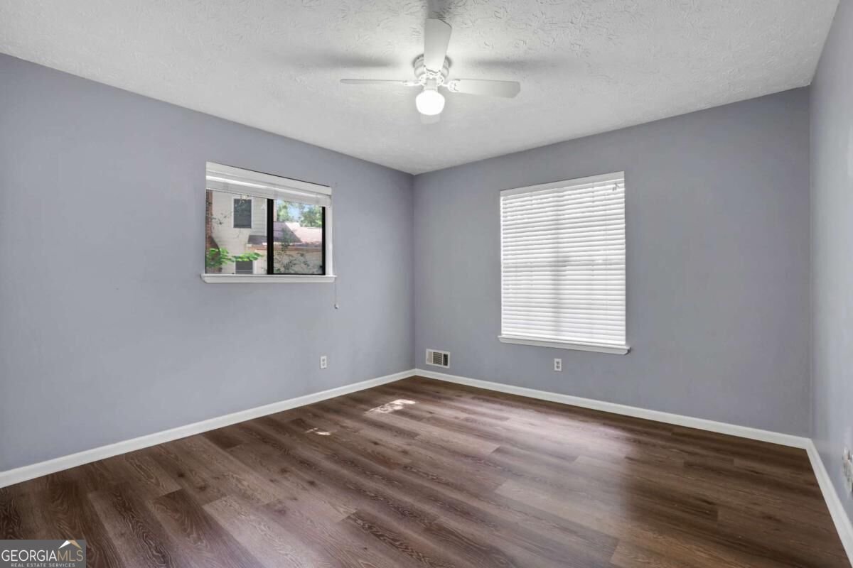 4729 Mockernut Court Lilburn - Photo 27