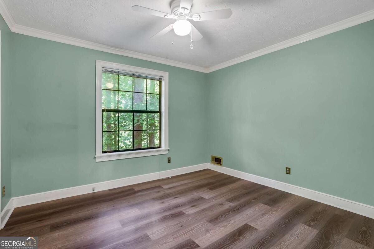4729 Mockernut Court Lilburn - Photo 29