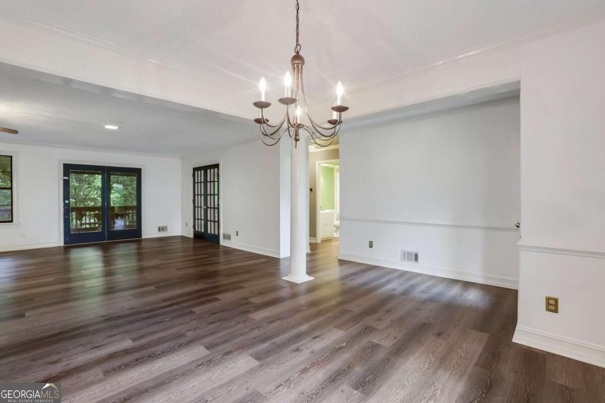 4729 Mockernut Court Lilburn - Photo 7