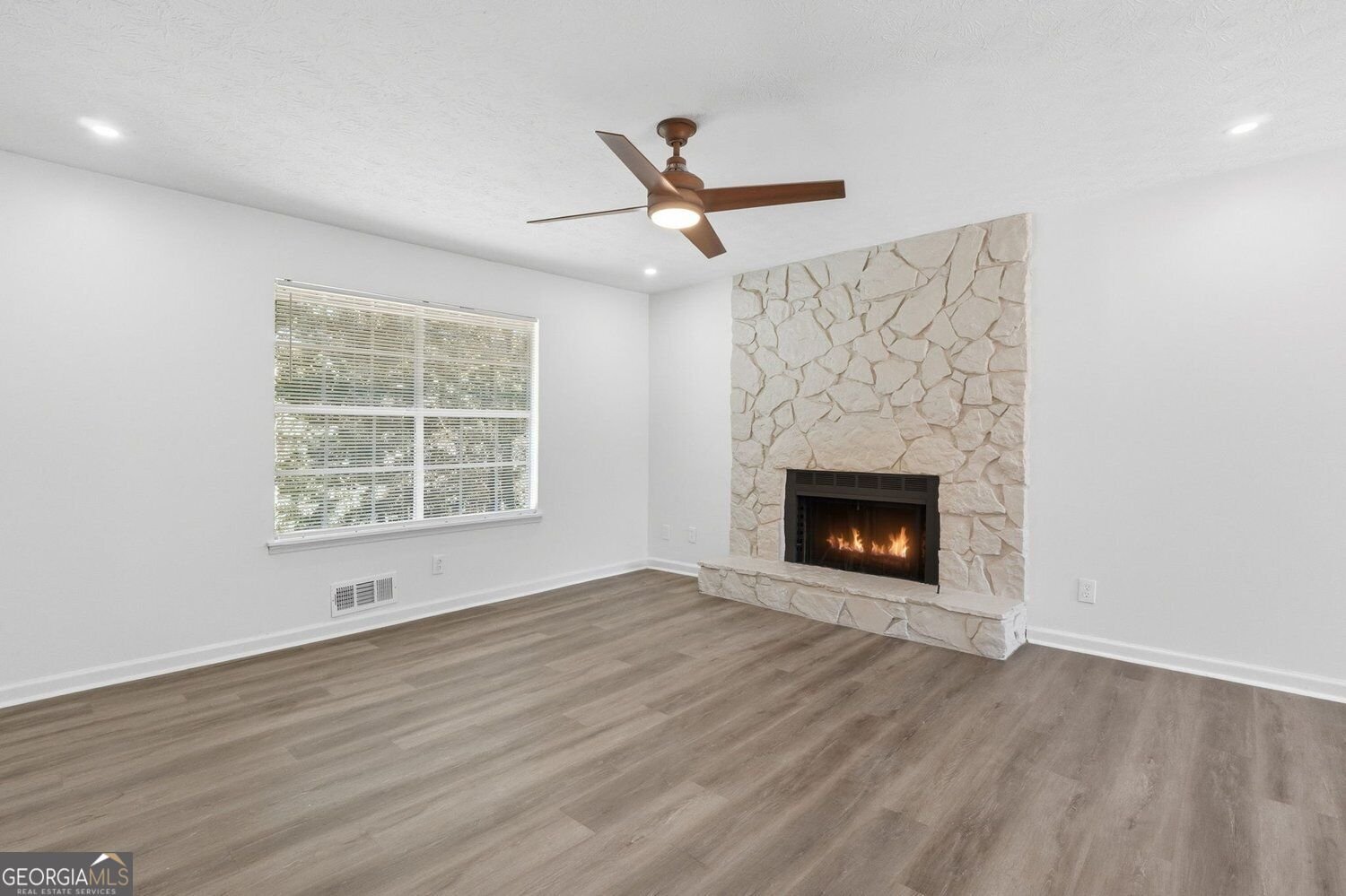 4083 Cripple Creek Drive Kennesaw - Photo 6