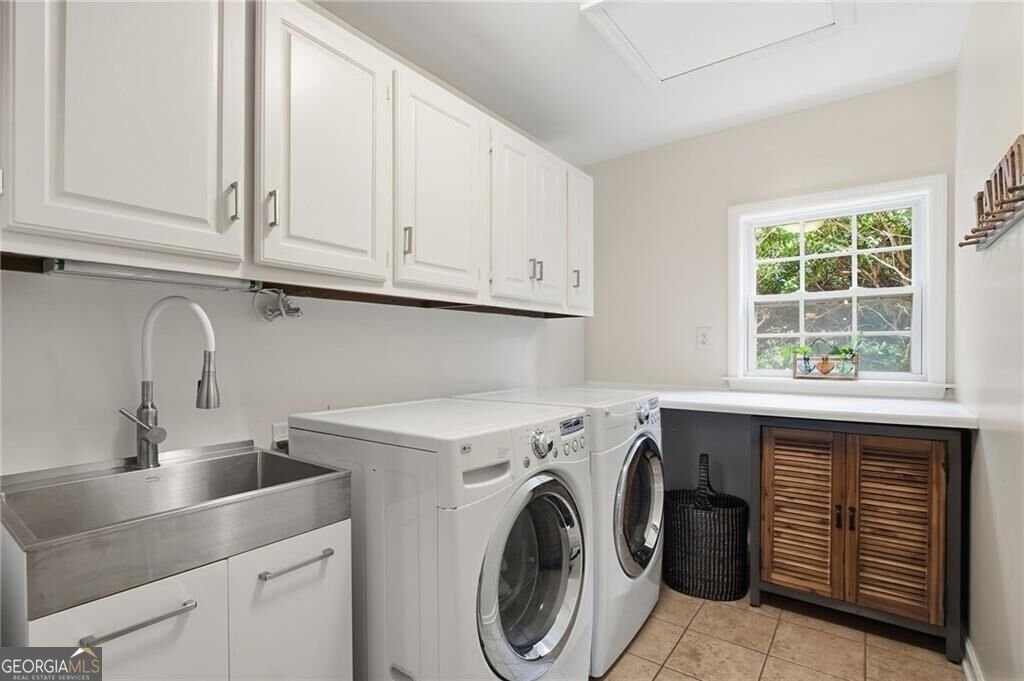 4301 Huntington Circle Dunwoody - Photo 16