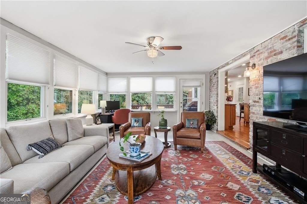 4301 Huntington Circle Dunwoody - Photo 17