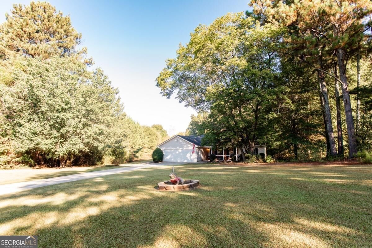 1650 Amalie Drive Statham - main photo