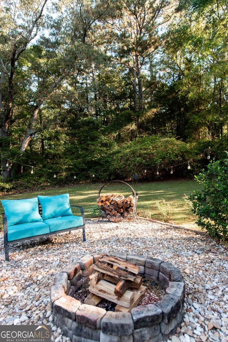 1650 Amalie Drive Statham - Photo 19
