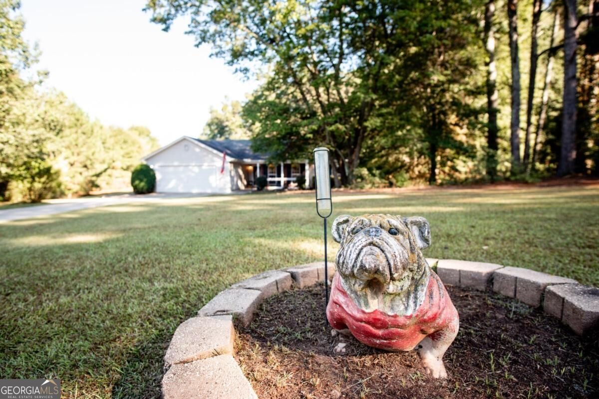 1650 Amalie Drive Statham - Photo 30