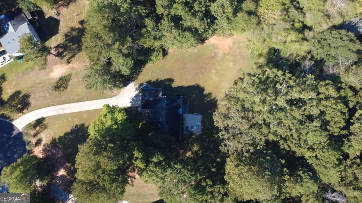 1650 Amalie Drive Statham - Photo 31
