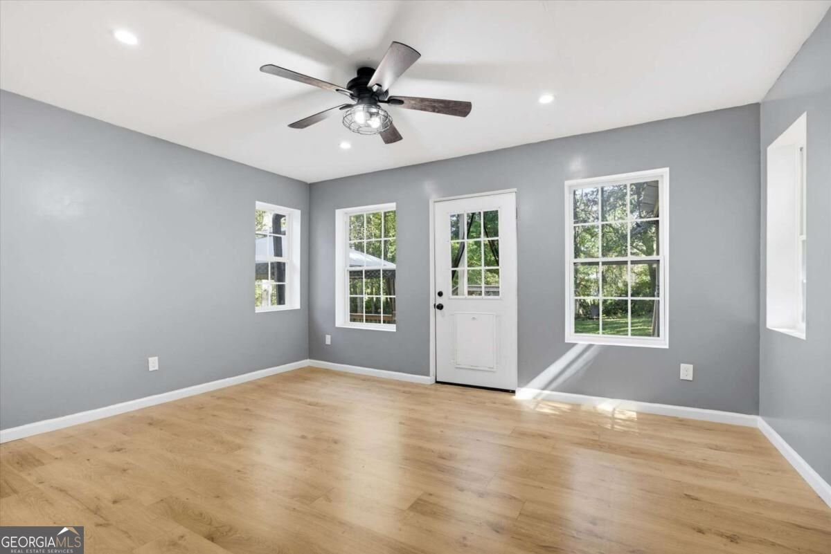 1749 Charrington Way Powder Springs - Photo 11