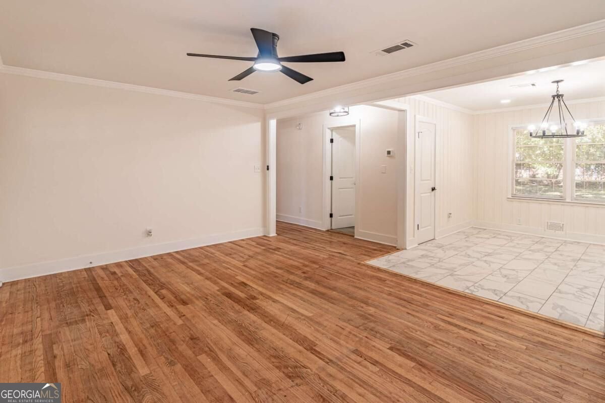 264 East Broad Street Winder - Photo 11