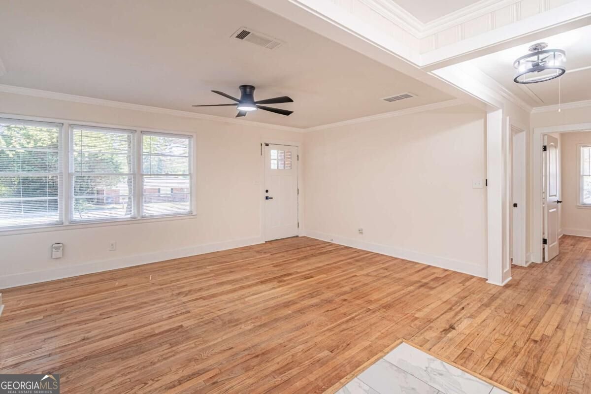 264 East Broad Street Winder - Photo 12