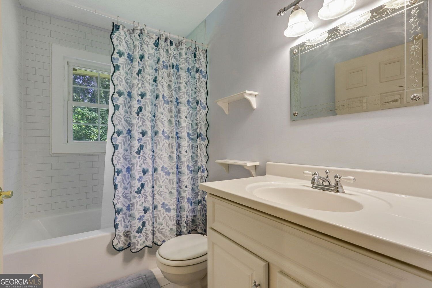 2026 Crescent Drive Snellville - Photo 18