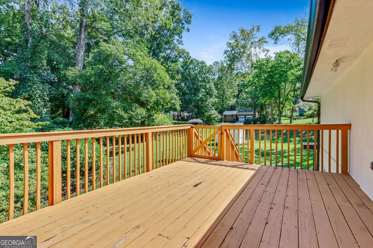 2026 Crescent Drive Snellville - Photo 28
