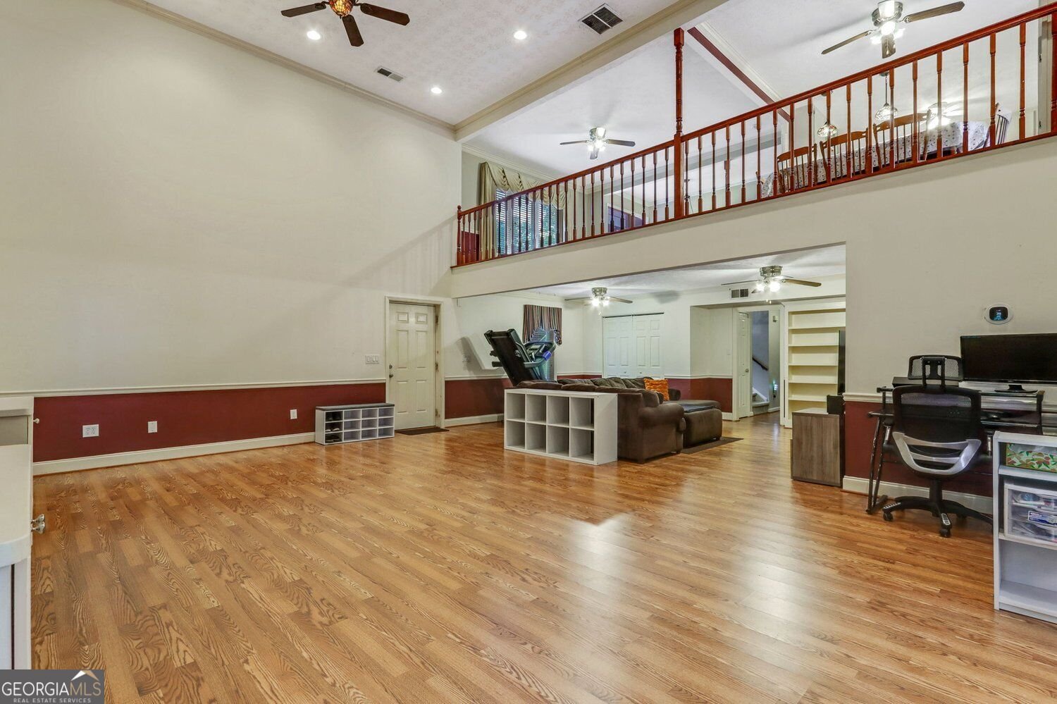 2026 Crescent Drive Snellville - Photo 8