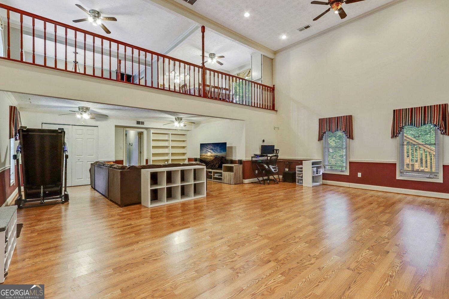 2026 Crescent Drive Snellville - Photo 9