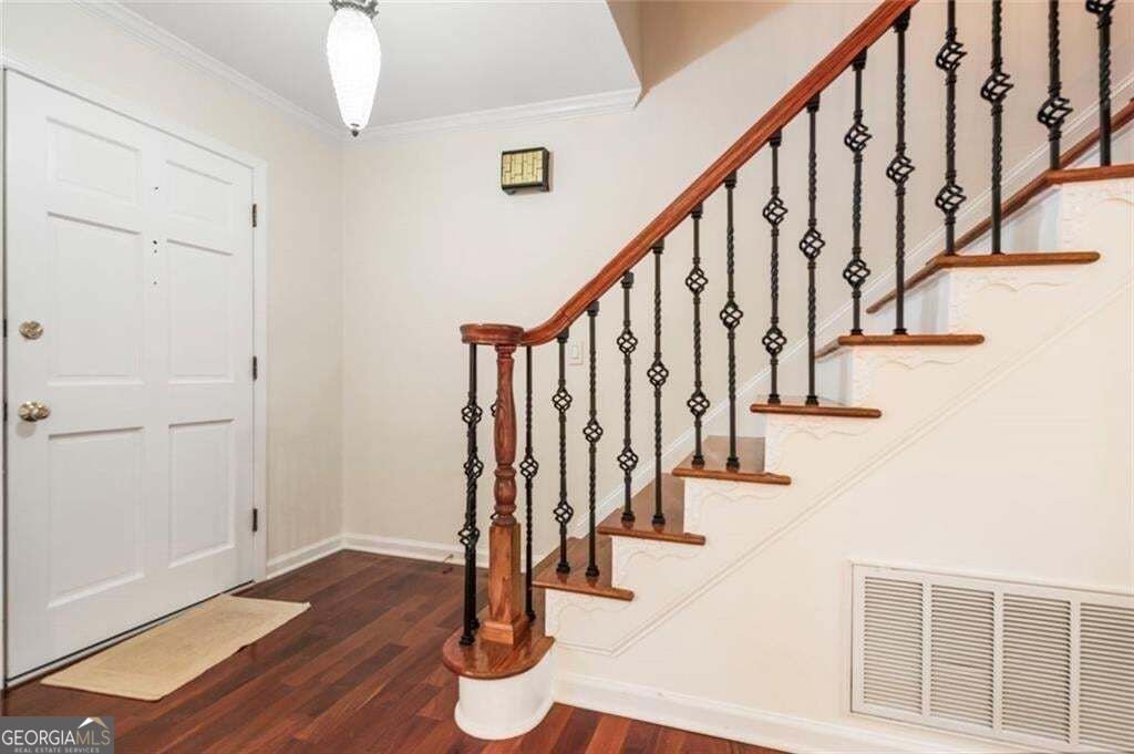 647 Shannon Green Circle Mableton - Photo 16